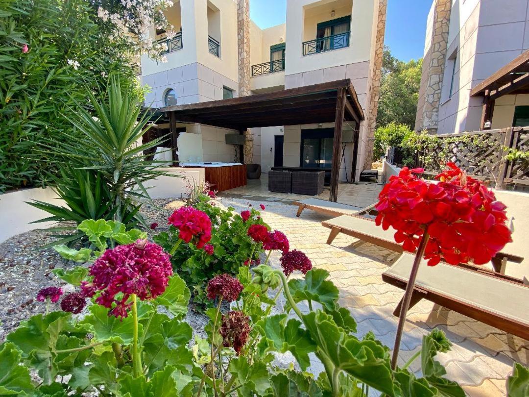 Athina Vila Kiotari Exterior foto